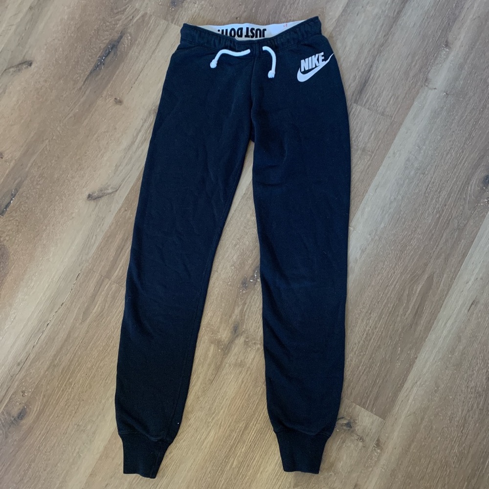 Nike Joggers